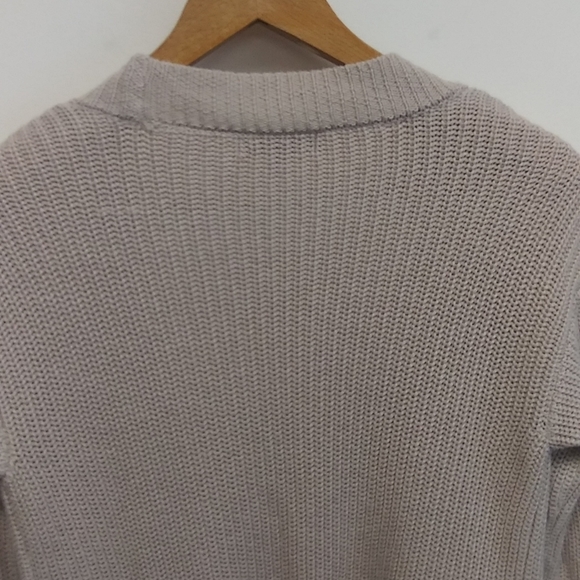 Jennifer Lopez Blush Pink Sweater - Picture 11 of 12